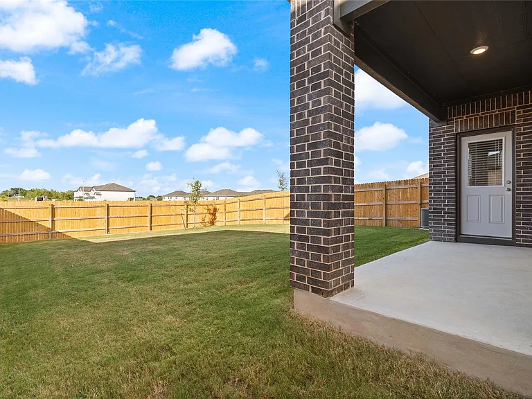 18512 Cremello Dr #A — Photo 6