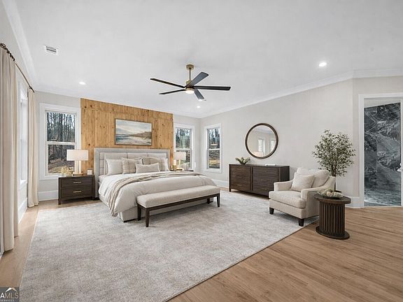 4th image of 4543 Fawn Path