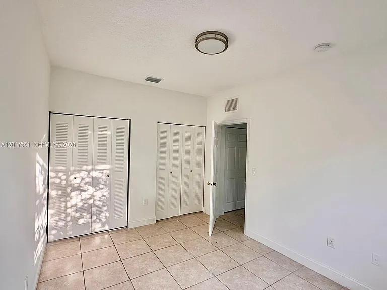 2301 Wilson St — Photo 15