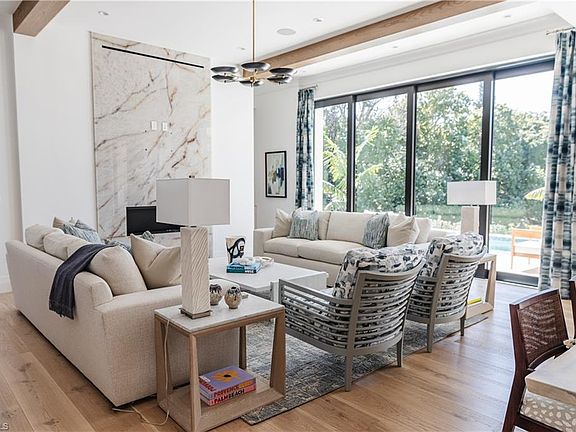4th image of 5063 Sand Dollar LN