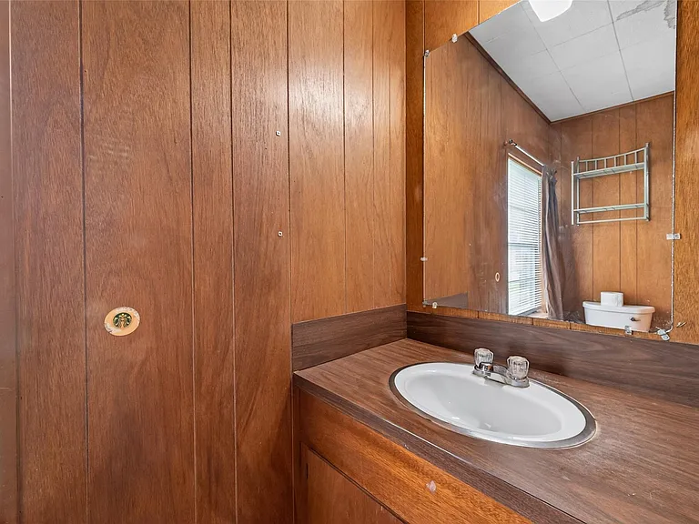 4019 Beatrice Ave — Photo 14