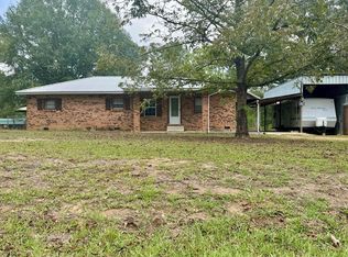 2033 Barnett Rd, Summit, MS 39666