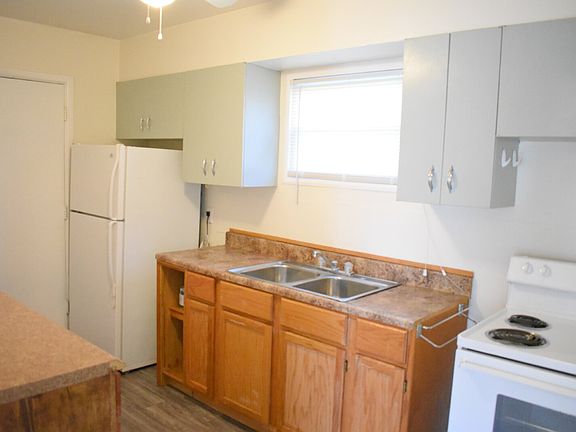 3rd image of 3718 31st St
