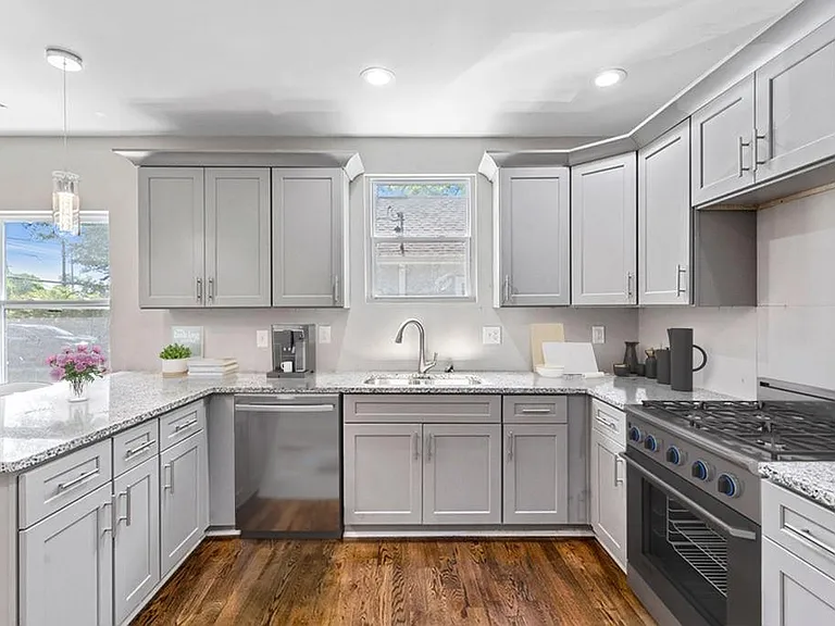 141 McDonough Blvd SE — Photo 5