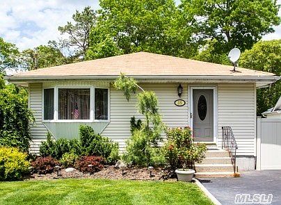 1st image of 35 Champlin St