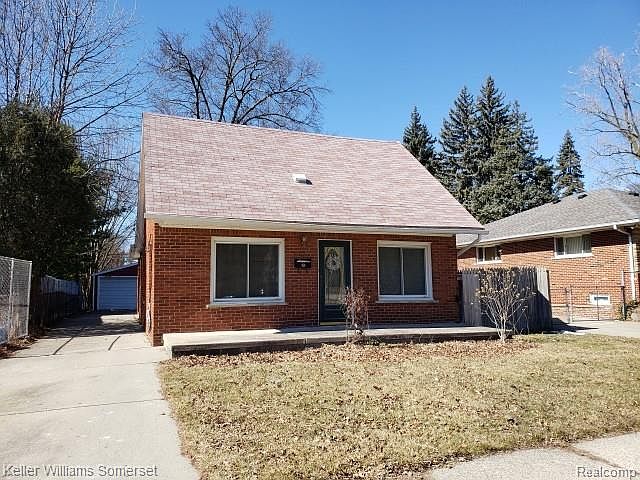 1st image of 23753 Beierman Ave