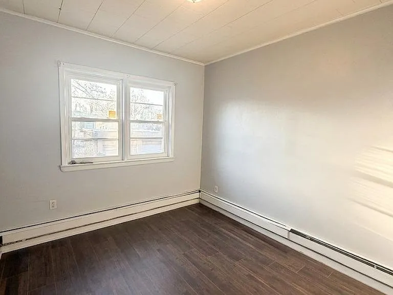 329 Columbia Ave #1 — Photo 10