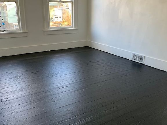 4th image of 741 Kendall Ave #2