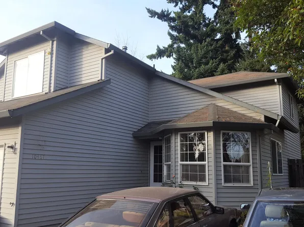 10467 SW Park St, Tigard, OR 97223