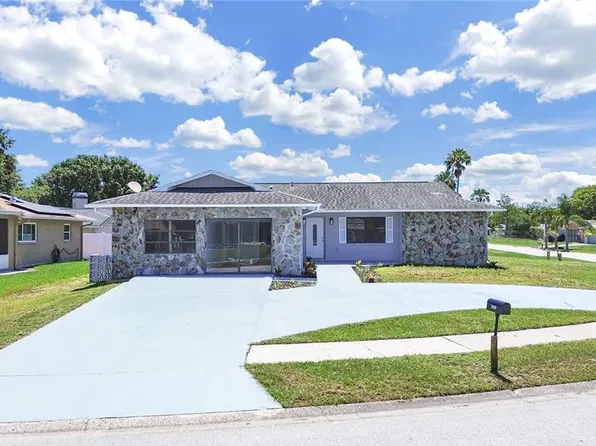 4652 Swallowtail Dr, New Port Richey, FL 34653