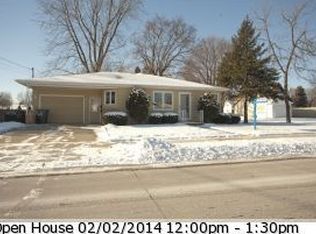 821 Buchanan St, Little Chute, WI 54140