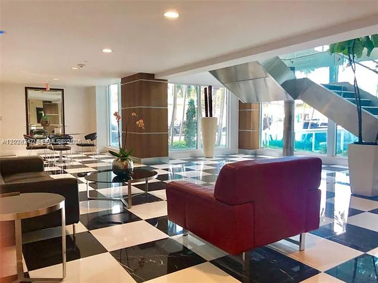 1800 N Bayshore Dr #2310 — Photo 8