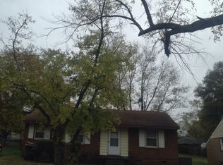 1126 Fiske St, Durham, NC 27703