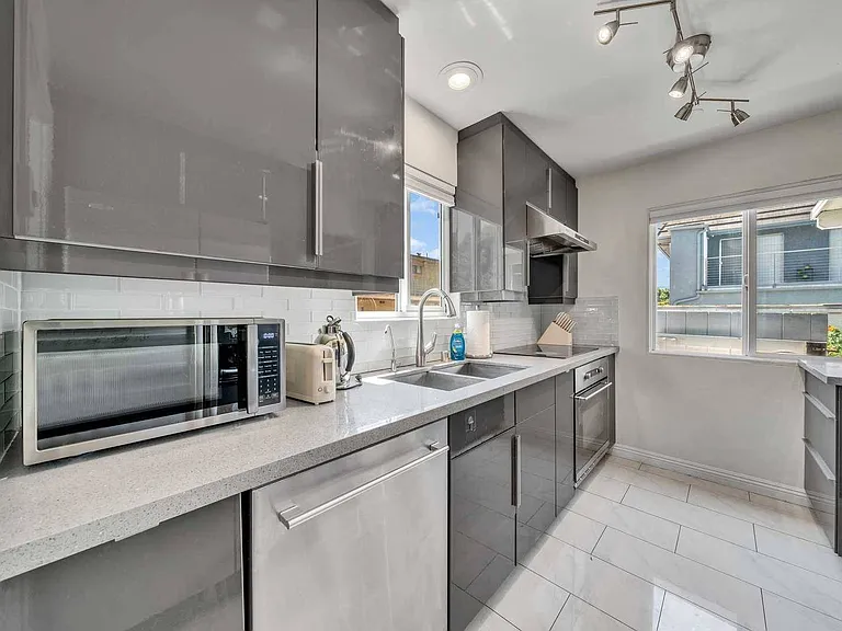 850 Arcadia Ave #4 — Photo 12