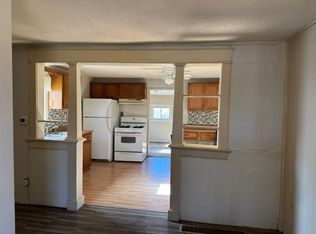 616 S Cedar Ave, Independence, MO 64053