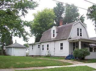 827 Harrison Ave, Defiance, OH 43512