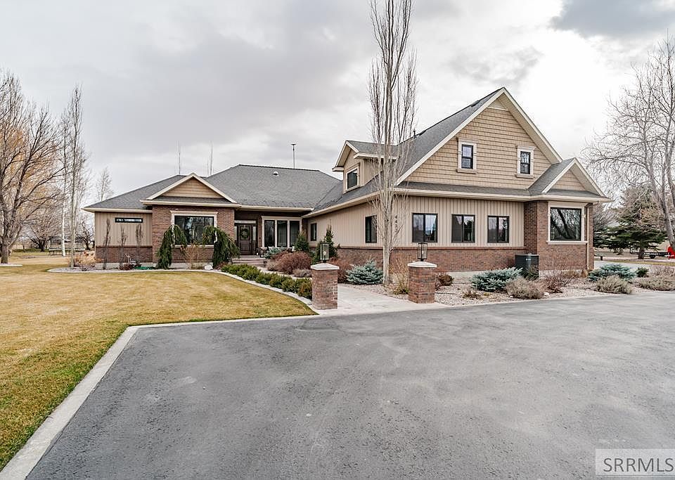 1st image of 4432 E 318 N