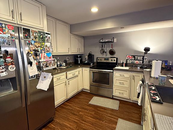 2nd image of 320 S Highland Ave #1