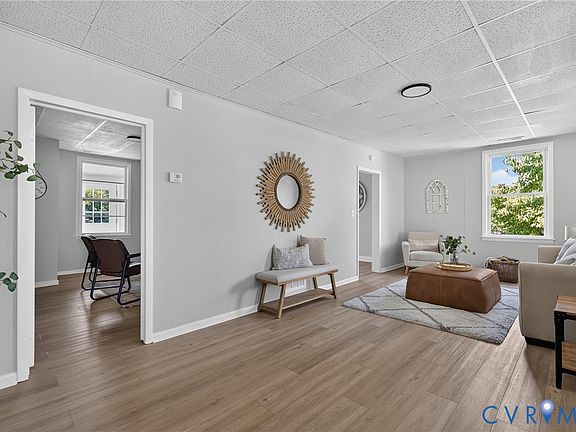 4th image of 710 N 8th Ave