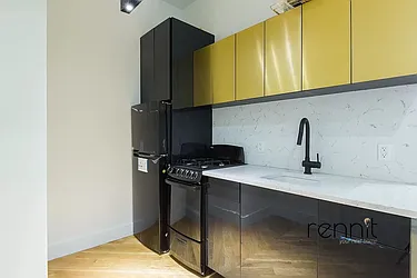 Rented by Rennit Inc.