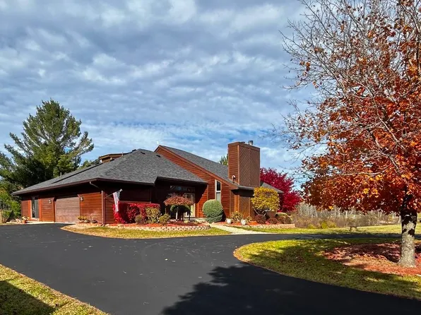 5449 Worchester Way, Gladwin, MI 48624