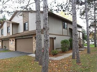 4302 Thornhill Ln, Vadnais Heights, MN 55127