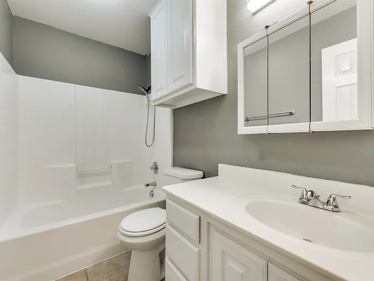 4403 New Meadow Dr — Photo 20