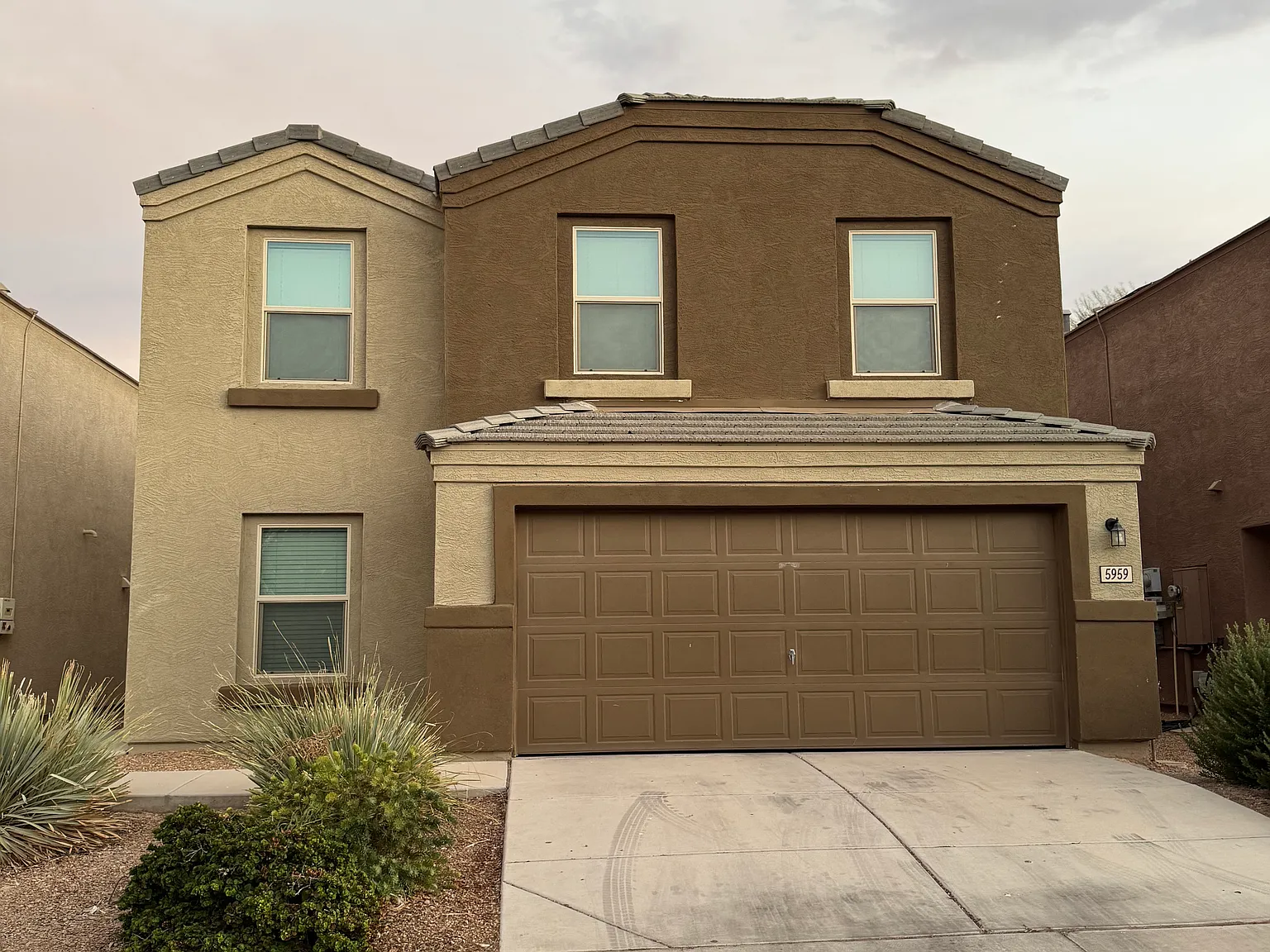5959 E Oasis Blvd — Photo 1
