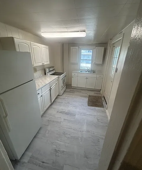 352 W Gas Ave — Photo 3