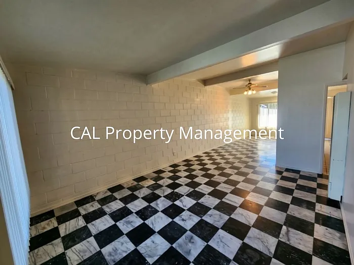 4 bed, 2.0 bath, 1260 sqft, $3,995 — Photo 3