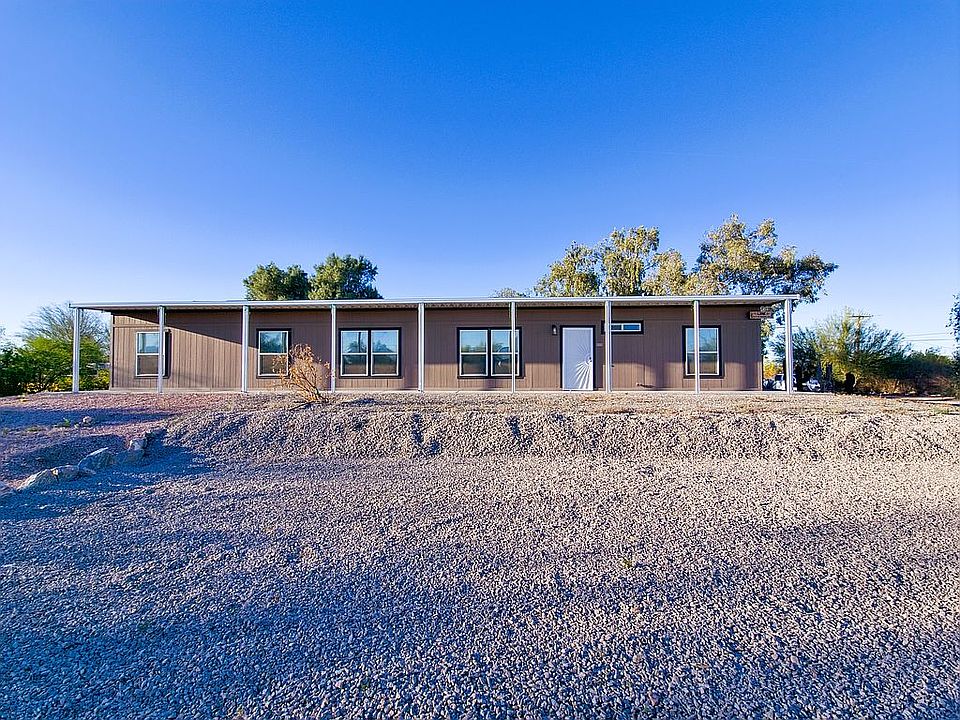 1st image of 206 W Crystal Ln