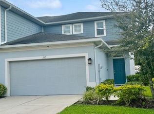 2113 Laceflower Dr, Brandon, FL 33510