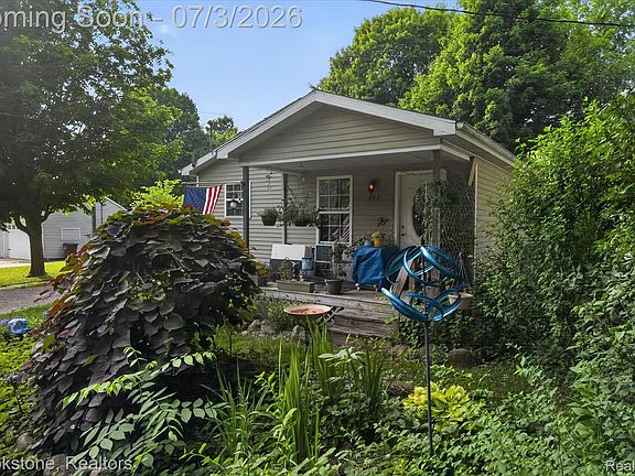 5th image of 407 E Elizabeth St