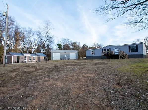 2020 Freedom Valley Rd, Alma, AR 72921
