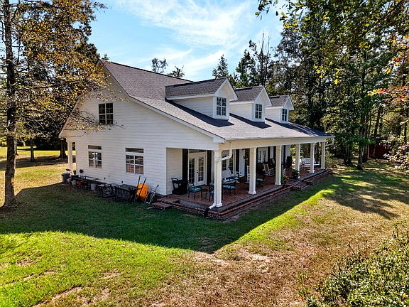 2nd image of 612 Burge & Reyer Rd