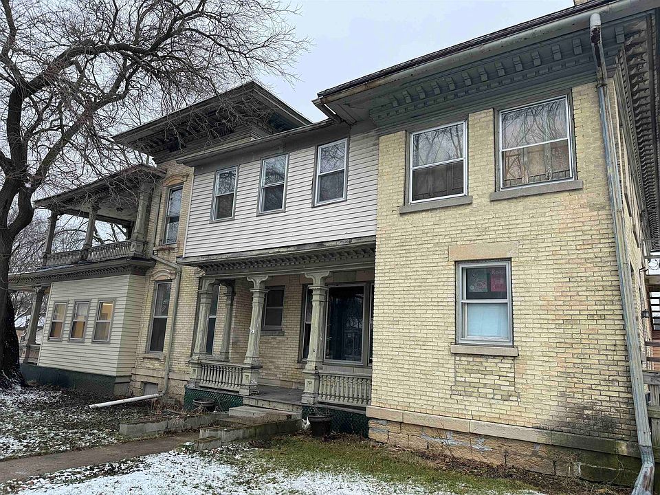 1st image of 521 E Court St