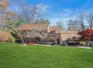 138 Ridgecrest Rd, Stamford, CT 06903