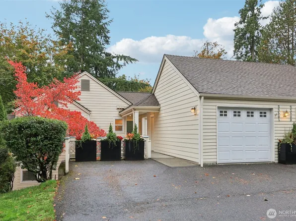 22561 SE 42nd Terrace #2211, Issaquah, WA 98029