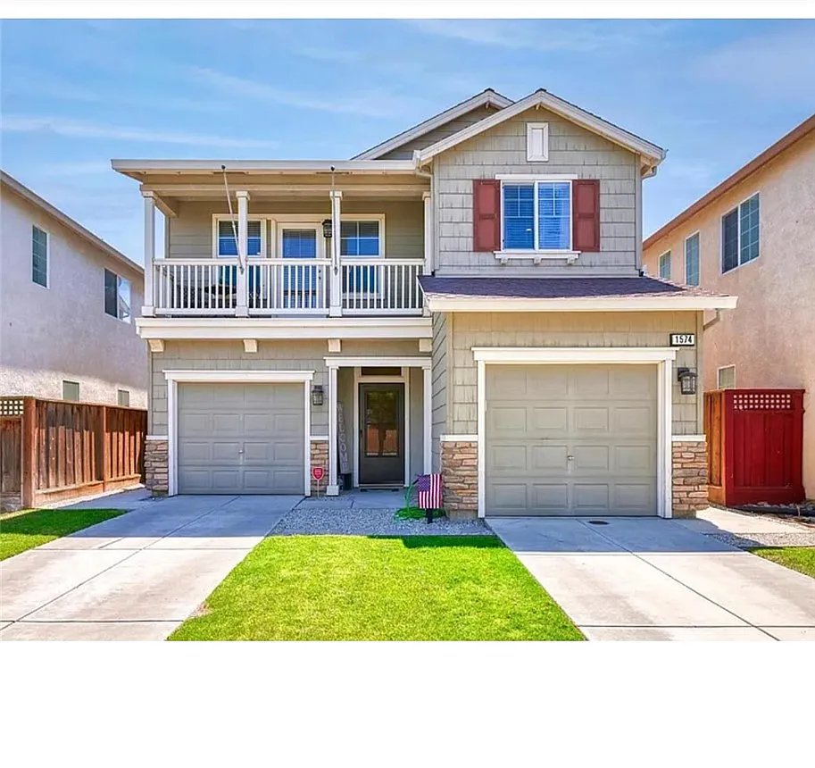 1574 Hearthsong Dr photo 1
