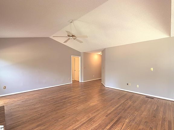 4th image of 408 Keenan Orchard Dr