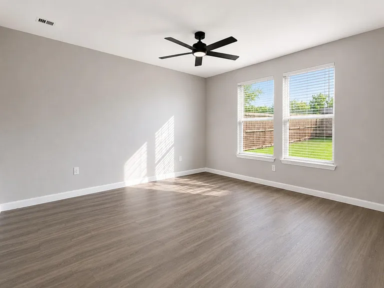 10850 Redstone Ct — Photo 9