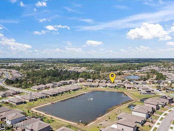 3rd image of 845 Old Country Rd S #E