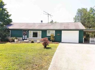 1611 Smith School Rd, Strawberry Plains, TN 37764