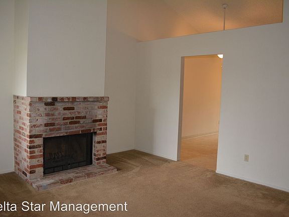 2nd image of 9350 Mira Del Rio Dr APT B