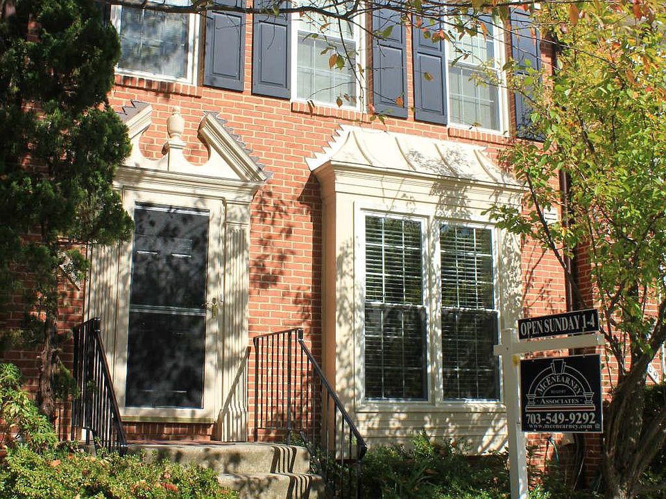 1st image of 7507 Cadbury Row