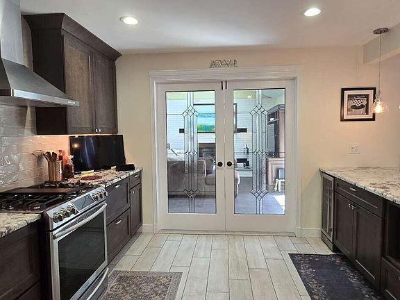 5th image of 75 Idlebrook Lane