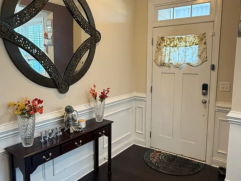 11215 Streamwood Ln NW — Photo 3