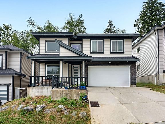 2nd image of 8530 Forest Gate Dr