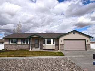 4217 E Lewiston Pl, Idaho Falls, ID 83401
