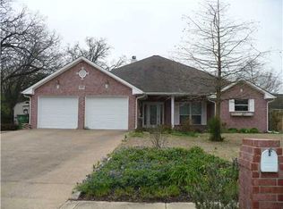 4109 Settlers Way, Bryan, TX 77808
